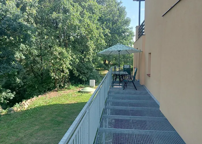 Slapska Prehrada Radic Villa